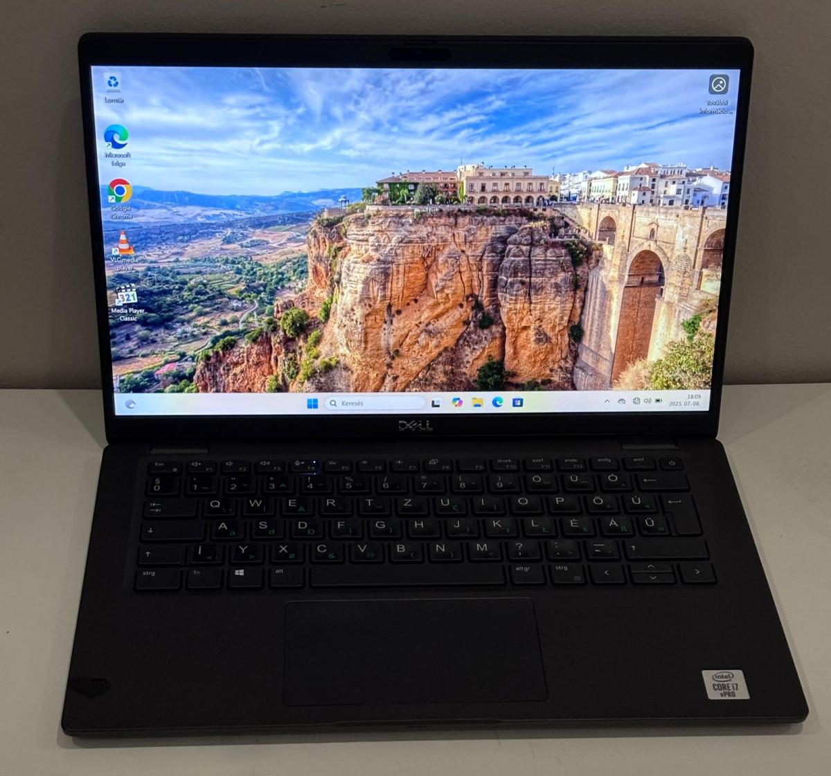 Dell Latitude 7410